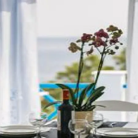 Apartment Geomare House Monolithos (Santorini)